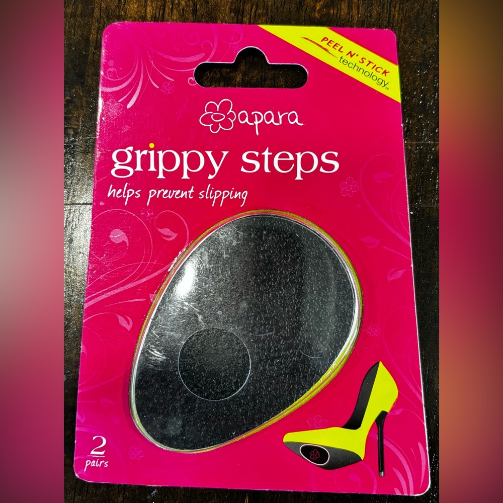 Grippy Steps in Black